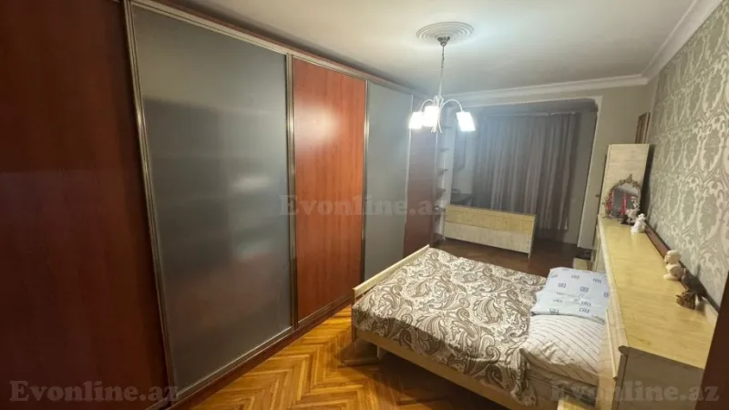 Satılır 4 otaqlı Mənzil Köhnə tikili 115 m² 4-cü mikrorayon - şəkil 5