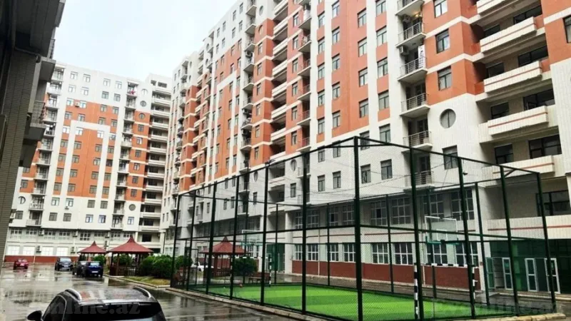 Satılır 3 otaqlı Mənzil Yeni tikili 104 m² 8 Noyabr m.