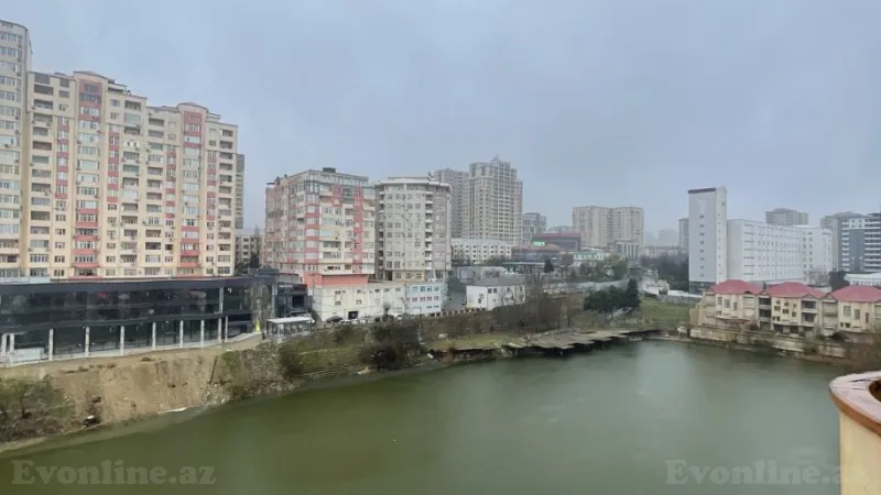 6 otaqlı Mənzil 220 m² Yasamal Satılır