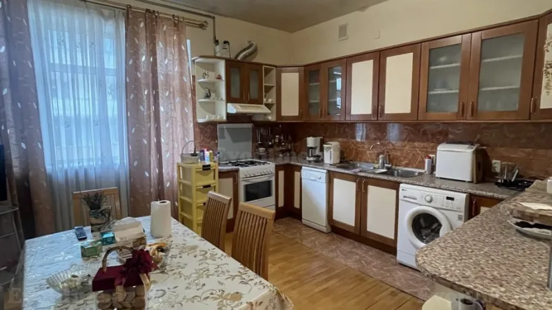 Satılır 6 otaqlı Mənzil Yeni tikili 220 m² Yasamal - şəkil 10
