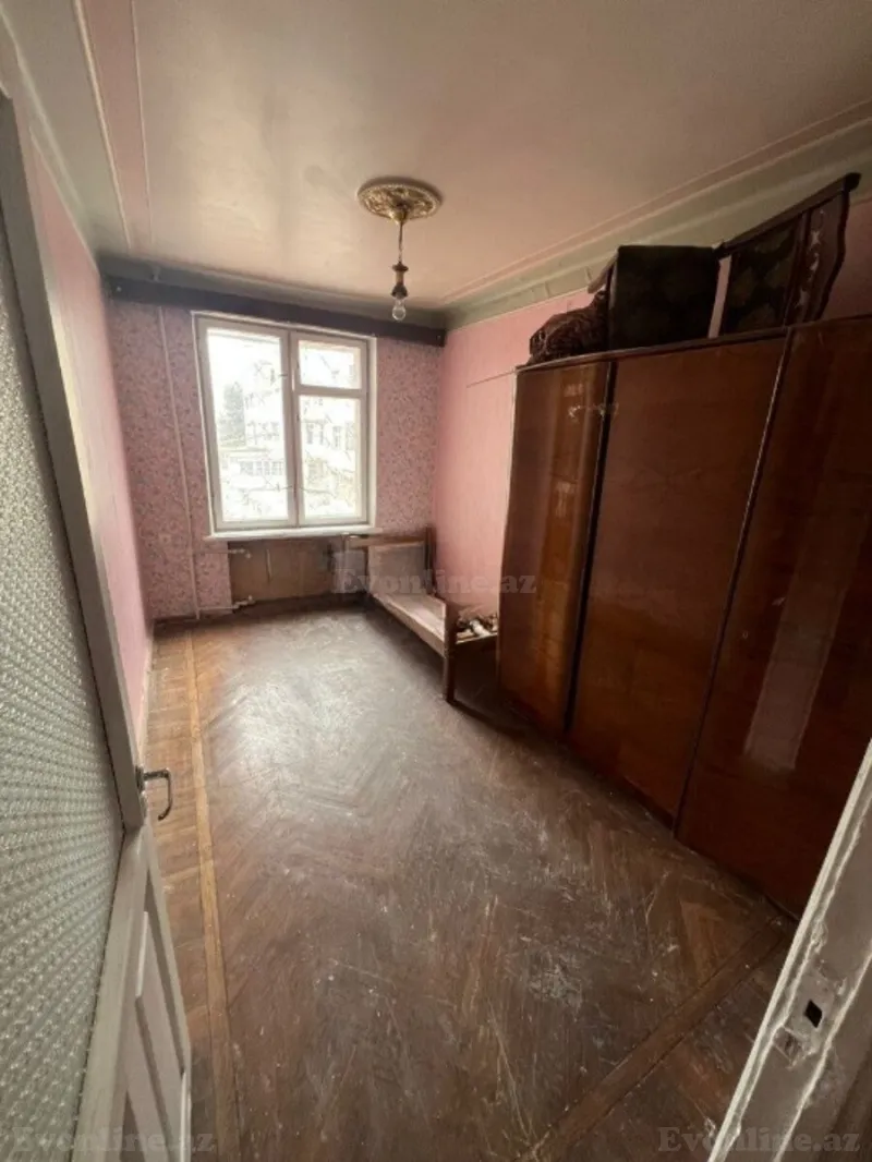 Satılır 3 otaqlı Mənzil Köhnə tikili 75 m² Nəsimi r. - şəkil 5
