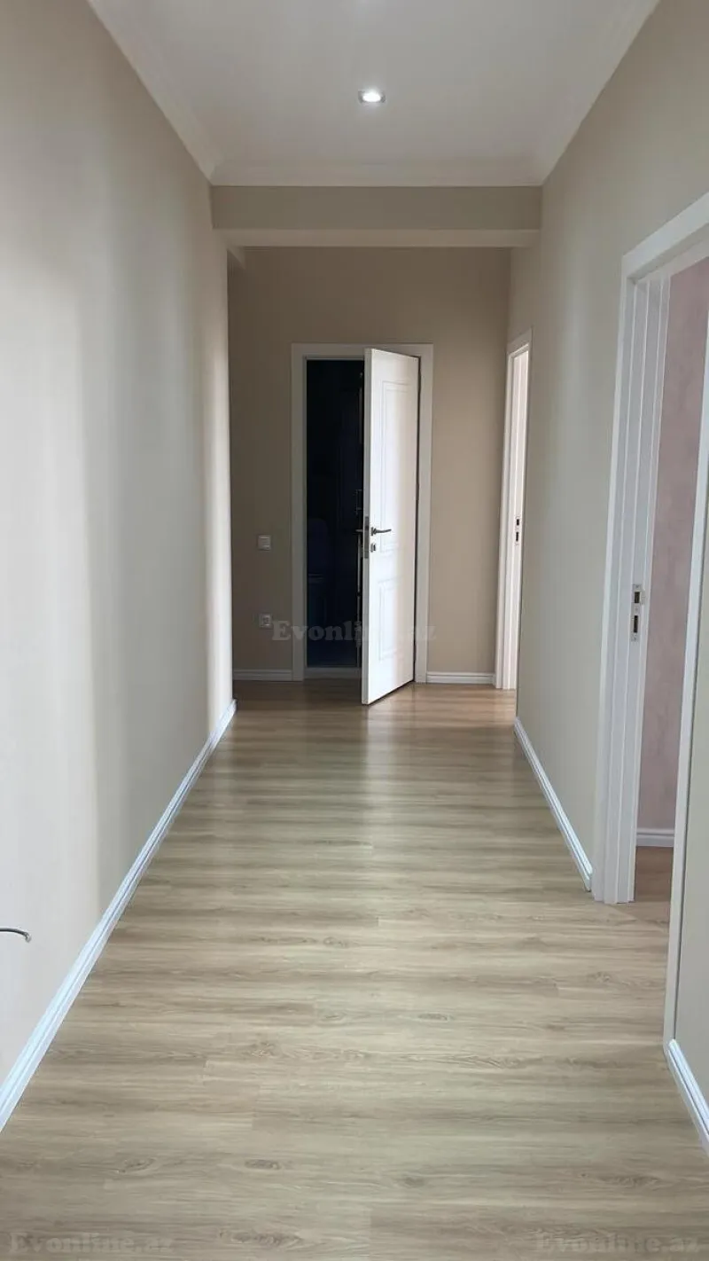 Satılır 2 otaqlı Mənzil Yeni tikili 84 m² Neftçilər m.