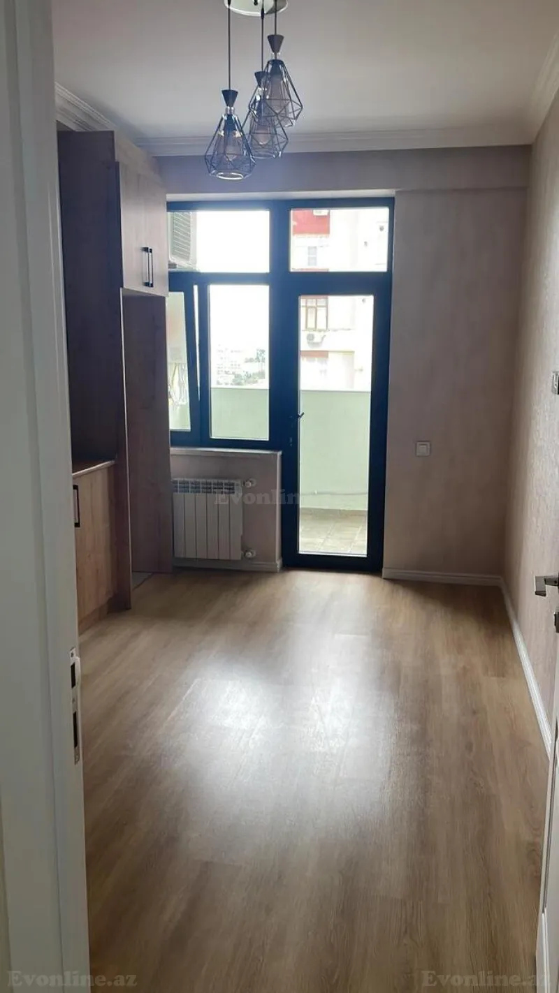 Satılır 2 otaqlı Mənzil Yeni tikili 84 m² Neftçilər m. - şəkil 6