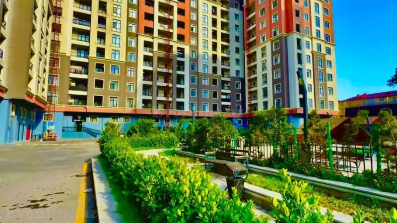 Satılır 2 otaqlı Mənzil Yeni tikili 83 m² Qara Qarayev m. - şəkil 2