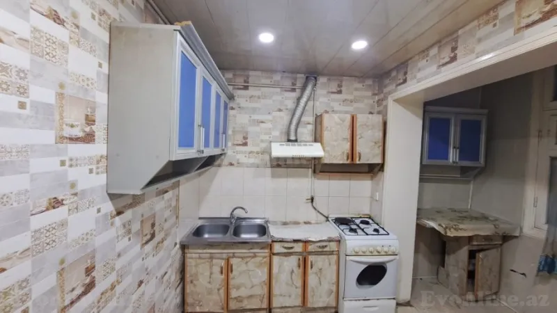 Satılır 2 otaqlı Mənzil Köhnə tikili 65 m² Xətai r. - şəkil 7