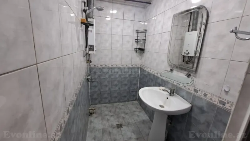 Satılır 2 otaqlı Mənzil Köhnə tikili 65 m² Xətai r. - şəkil 9