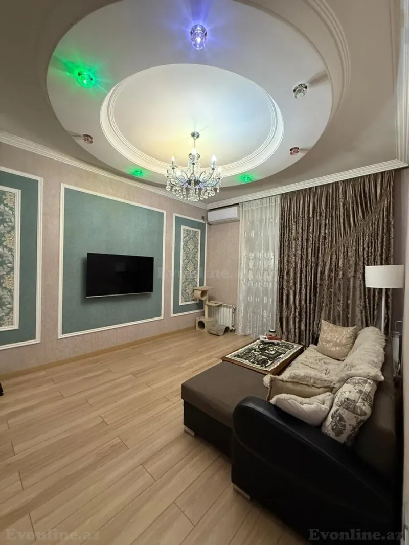 Kirayə verilir 2 otaqlı Mənzil Yeni tikili 75 m² Xətai r.