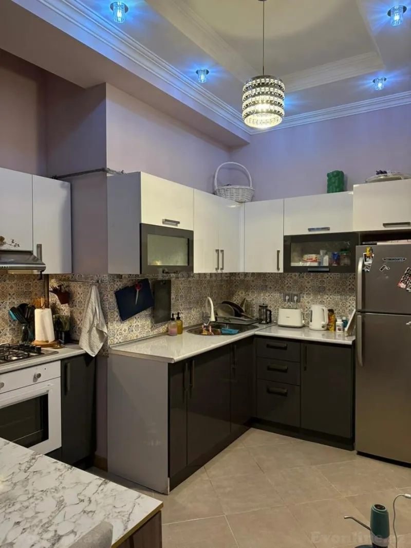 Kirayə verilir 2 otaqlı Mənzil Yeni tikili 75 m² Xətai r. - şəkil 8