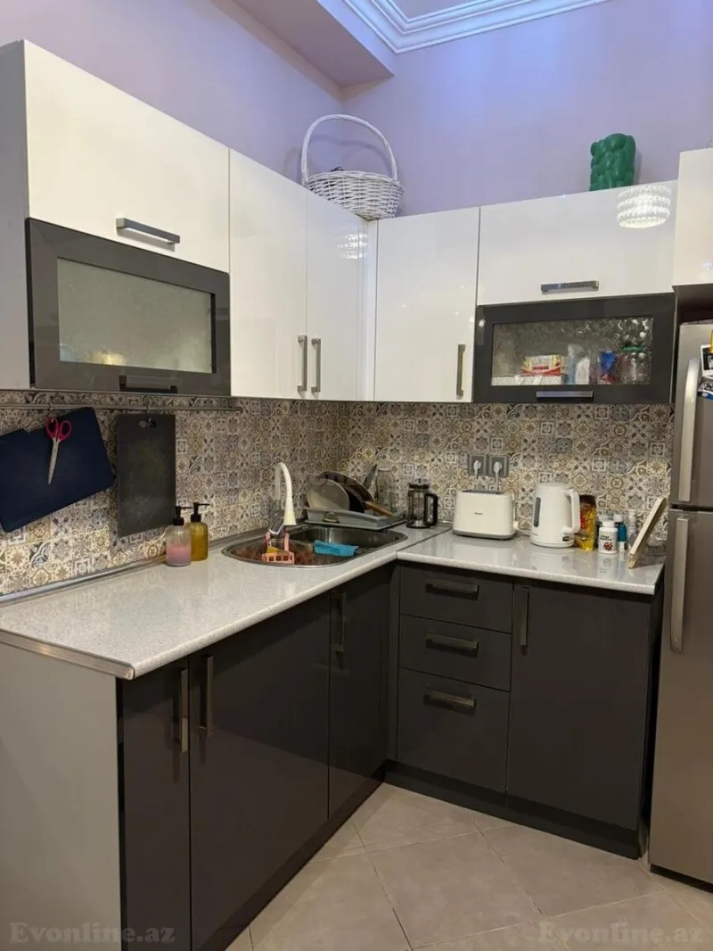 Kirayə verilir 2 otaqlı Mənzil Yeni tikili 75 m² Xətai r. - şəkil 9