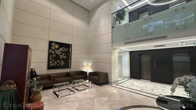 Kirayə verilir 3 otaqlı Mənzil Yeni tikili 170 m² İçərişəhər m. - şəkil 2