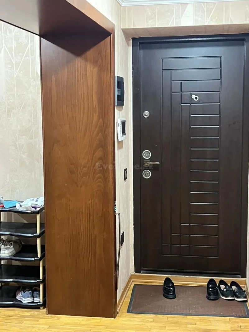 Kirayə verilir 3 otaqlı Mənzil Köhnə tikili 90 m² Yasamal - şəkil 12