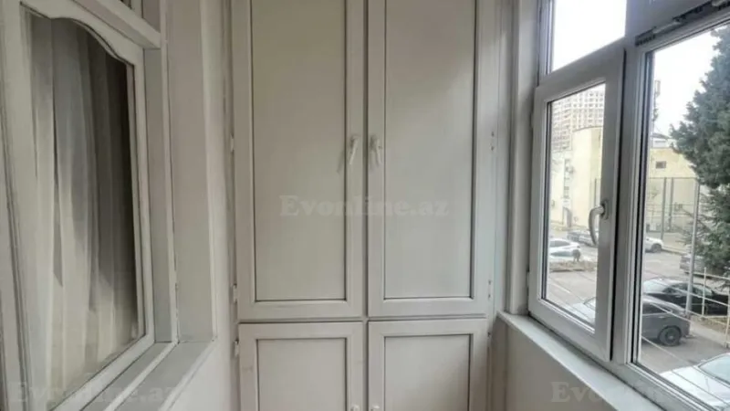 Satılır 2 otaqlı Mənzil Köhnə tikili 55 m² 7-ci mikrorayon - şəkil 9