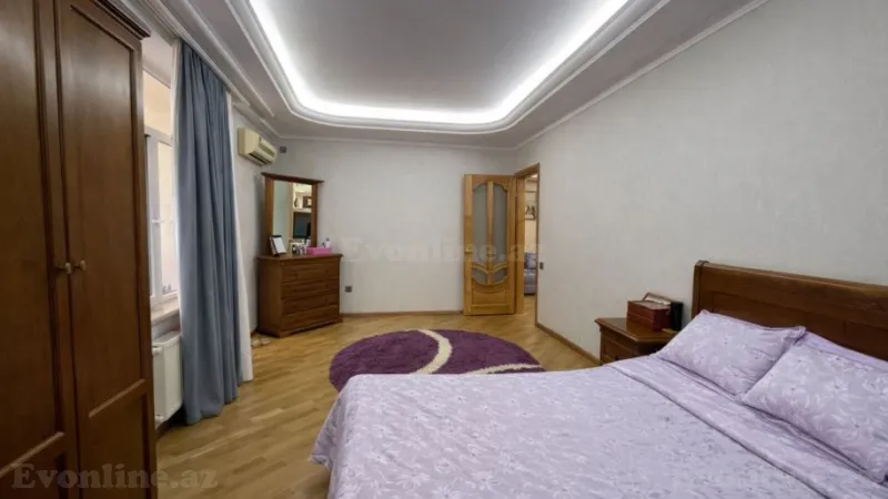 Satılır 3 otaqlı Mənzil Yeni tikili 170 m² 28 May m. - şəkil 6