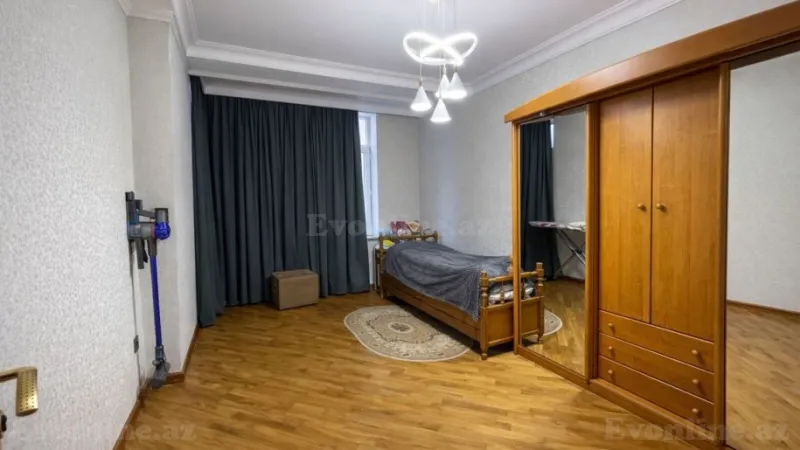 Satılır 3 otaqlı Mənzil Yeni tikili 170 m² 28 May m. - şəkil 7