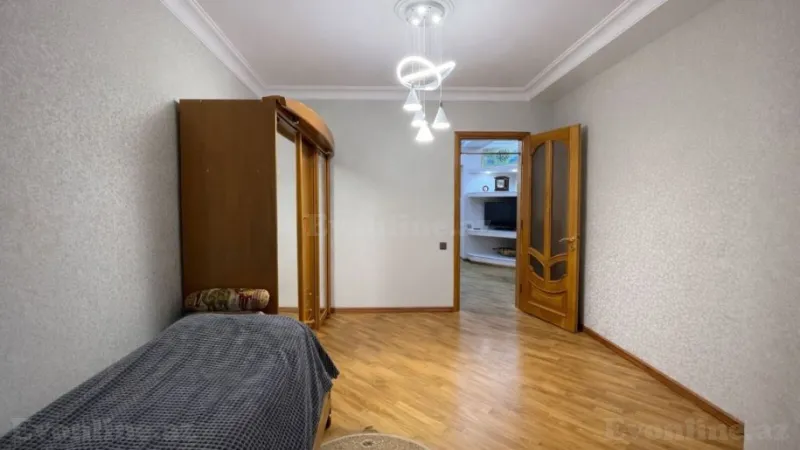 Satılır 3 otaqlı Mənzil Yeni tikili 170 m² 28 May m. - şəkil 8