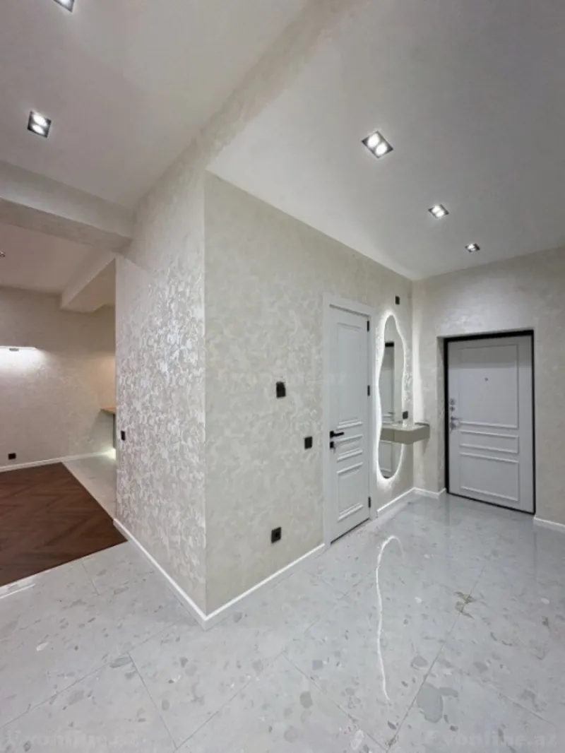 Satılır 3 otaqlı Mənzil Yeni tikili 98 m² Gənclik m. - şəkil 12