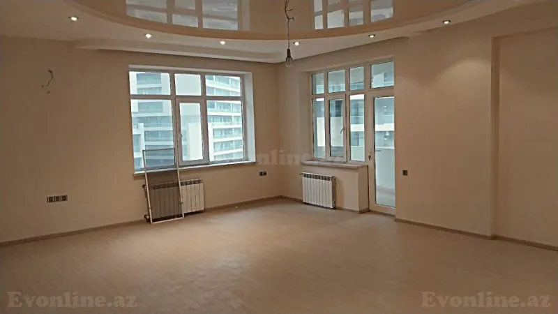 Satılır 4 otaqlı Mənzil Yeni tikili 210 m² Yasamal r. - şəkil 8