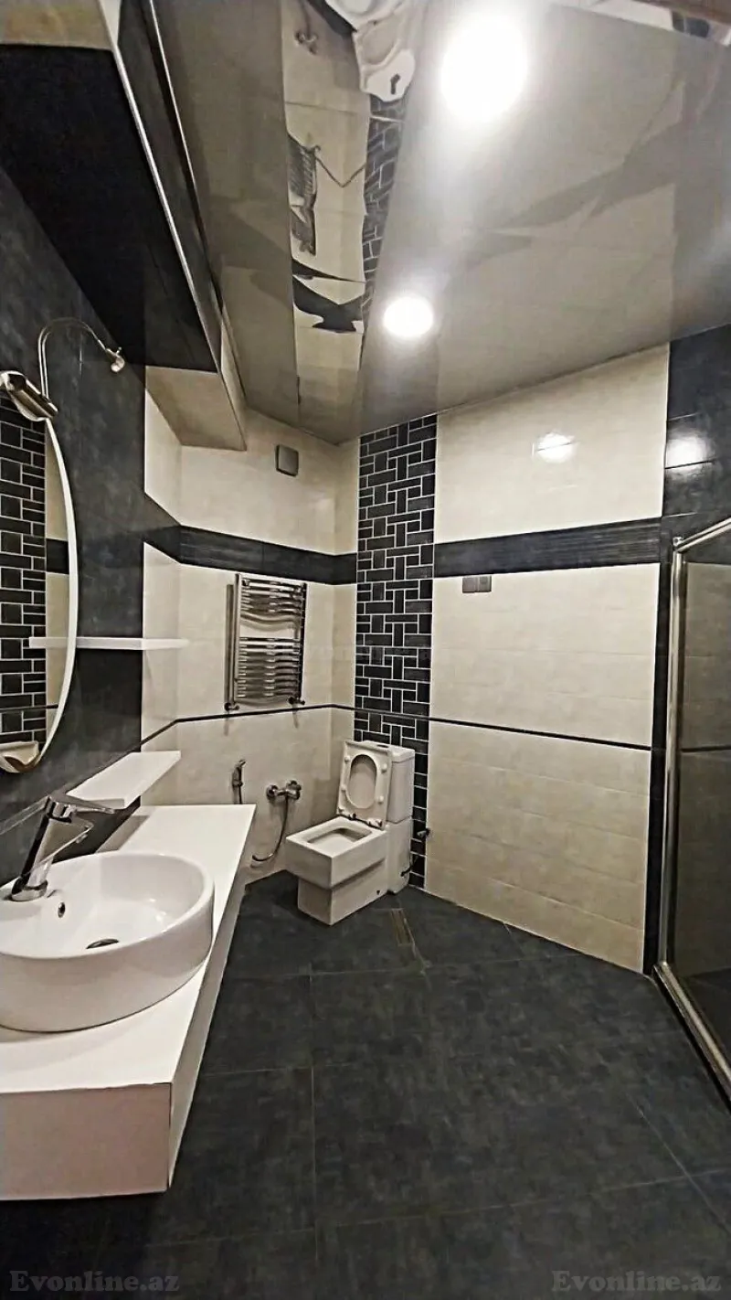 Satılır 4 otaqlı Mənzil Yeni tikili 210 m² Yasamal r. - şəkil 16