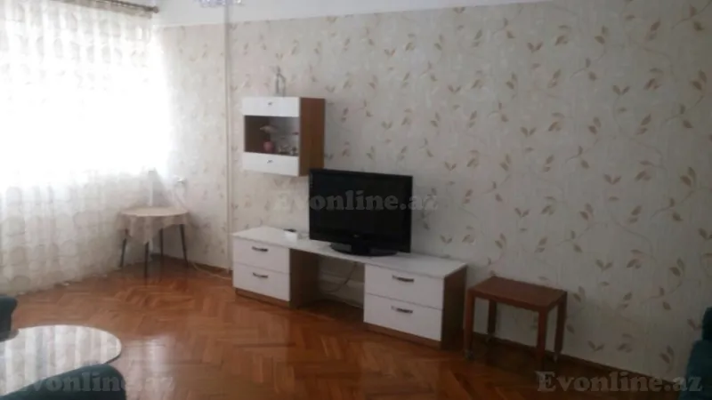 Kirayə verilir 2 otaqlı Mənzil Köhnə tikili 60 m² 28 May m. - şəkil 3