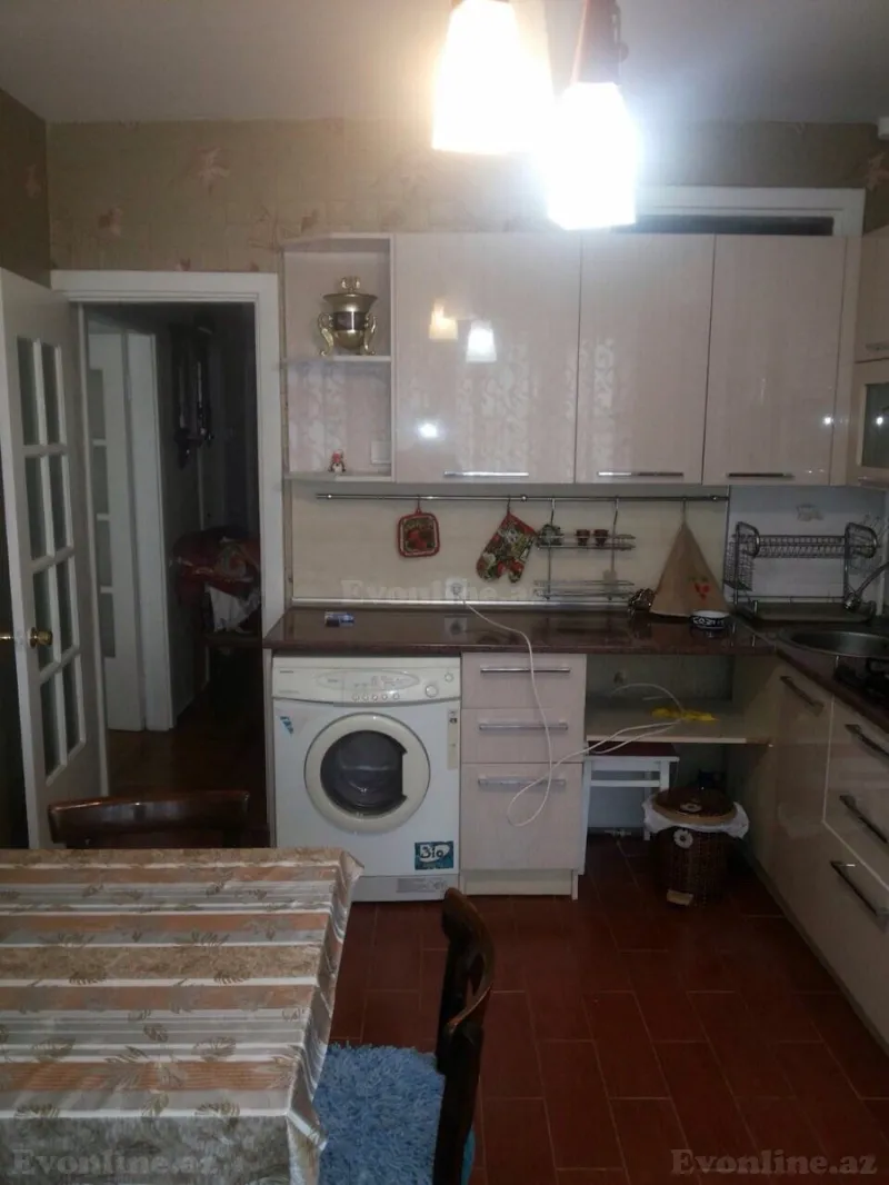 Kirayə verilir 2 otaqlı Mənzil Köhnə tikili 60 m² 28 May m. - şəkil 8