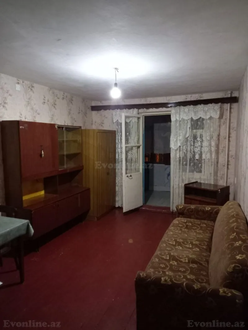 Kirayə verilir 2 otaqlı Mənzil Köhnə tikili 30 m² 8-ci kilometr