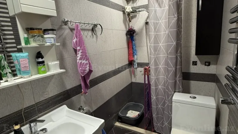 Satılır 3 otaqlı Mənzil Köhnə tikili 70 m² Yeni Yasamal - şəkil 7