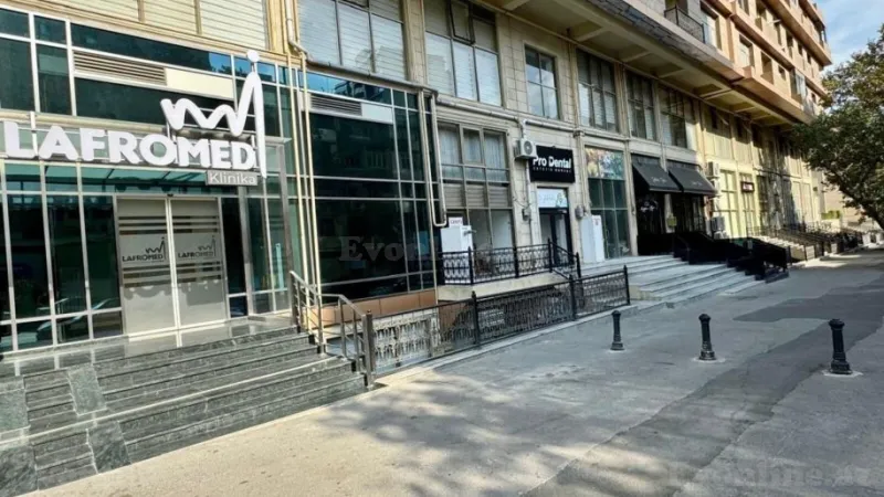 Satılır 2 otaqlı Mənzil Yeni tikili 75 m² 28 May m.