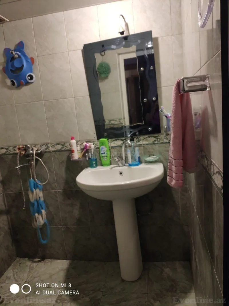 Satılır 4 otaqlı Mənzil Köhnə tikili 120 m² Yasamal - şəkil 14