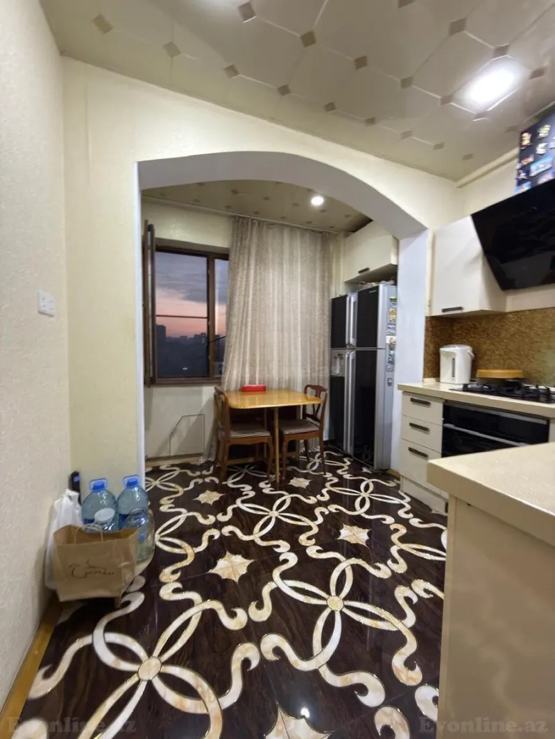 Satılır 3 otaqlı Mənzil Köhnə tikili 90 m² 8-ci mikrorayon - şəkil 8