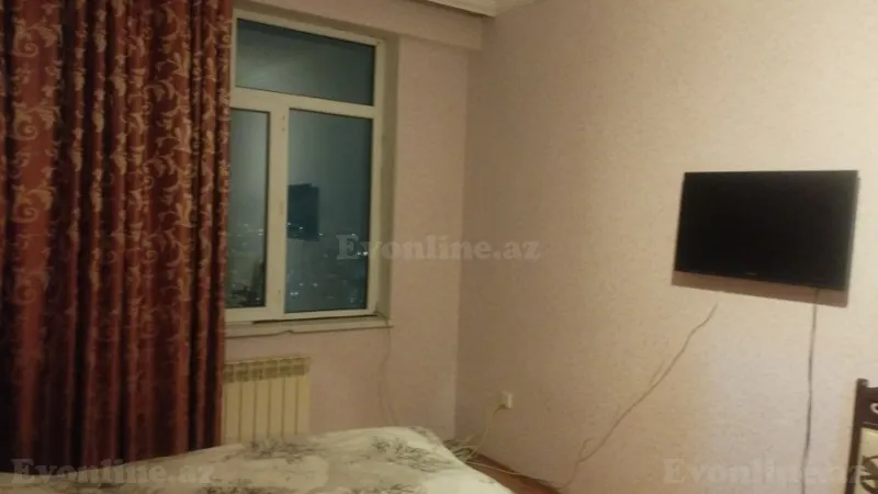 Kirayə verilir 2 otaqlı Mənzil Yeni tikili 100 m² Köhnə Günəşli