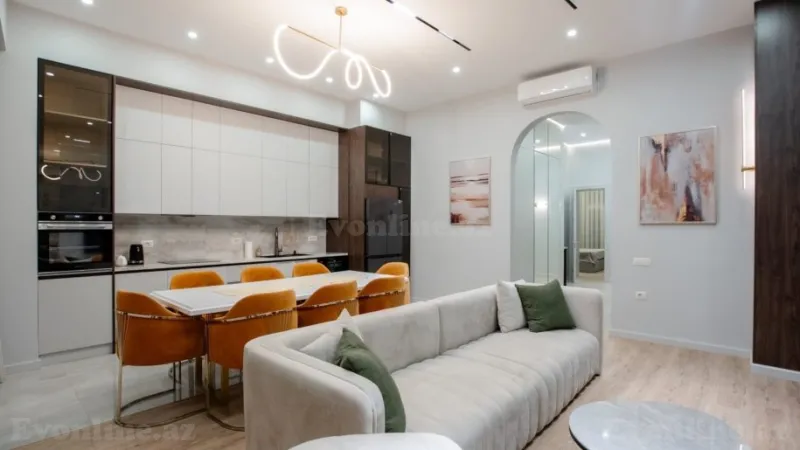 Kirayə verilir 3 otaqlı Mənzil Yeni tikili 120 m² Xətai r.