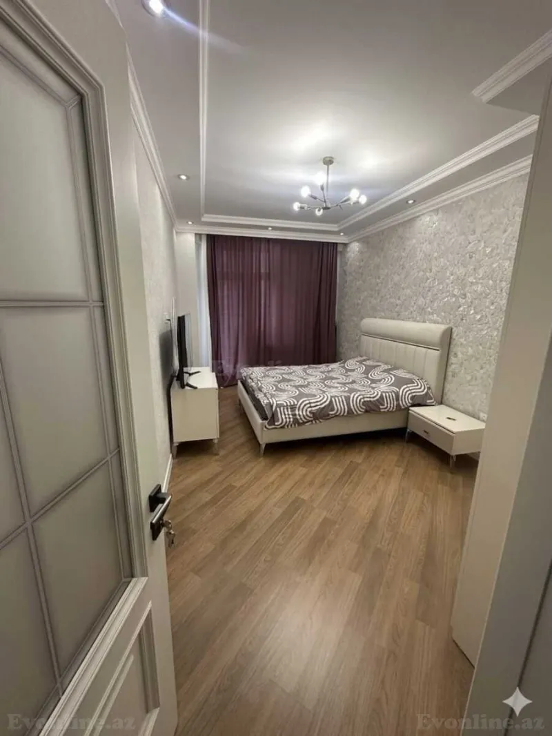 Kirayə verilir 2 otaqlı Mənzil Yeni tikili 70 m² Gənclik m. - şəkil 2