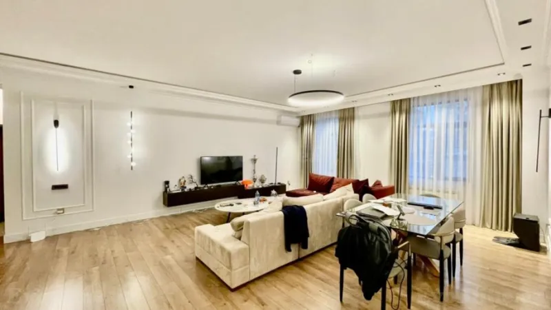 Kirayə verilir 3 otaqlı Mənzil Yeni tikili 140 m² Sahil m. - şəkil 11