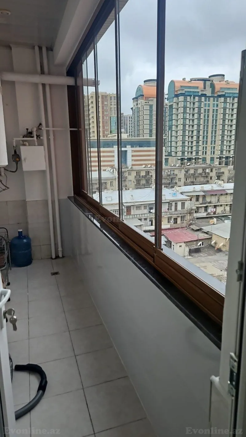 Kirayə verilir 3 otaqlı Mənzil Yeni tikili 145 m² 28 May m. - şəkil 12