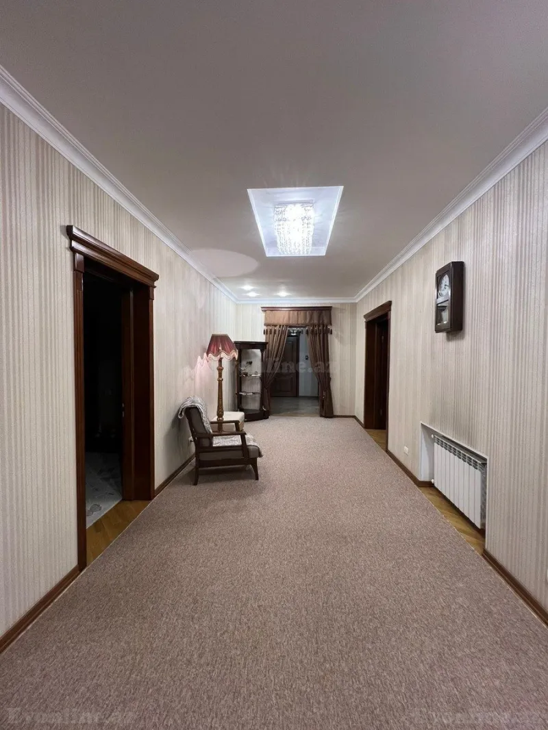 Kirayə verilir 3 otaqlı Mənzil Yeni tikili 157 m² Gənclik m. - şəkil 8