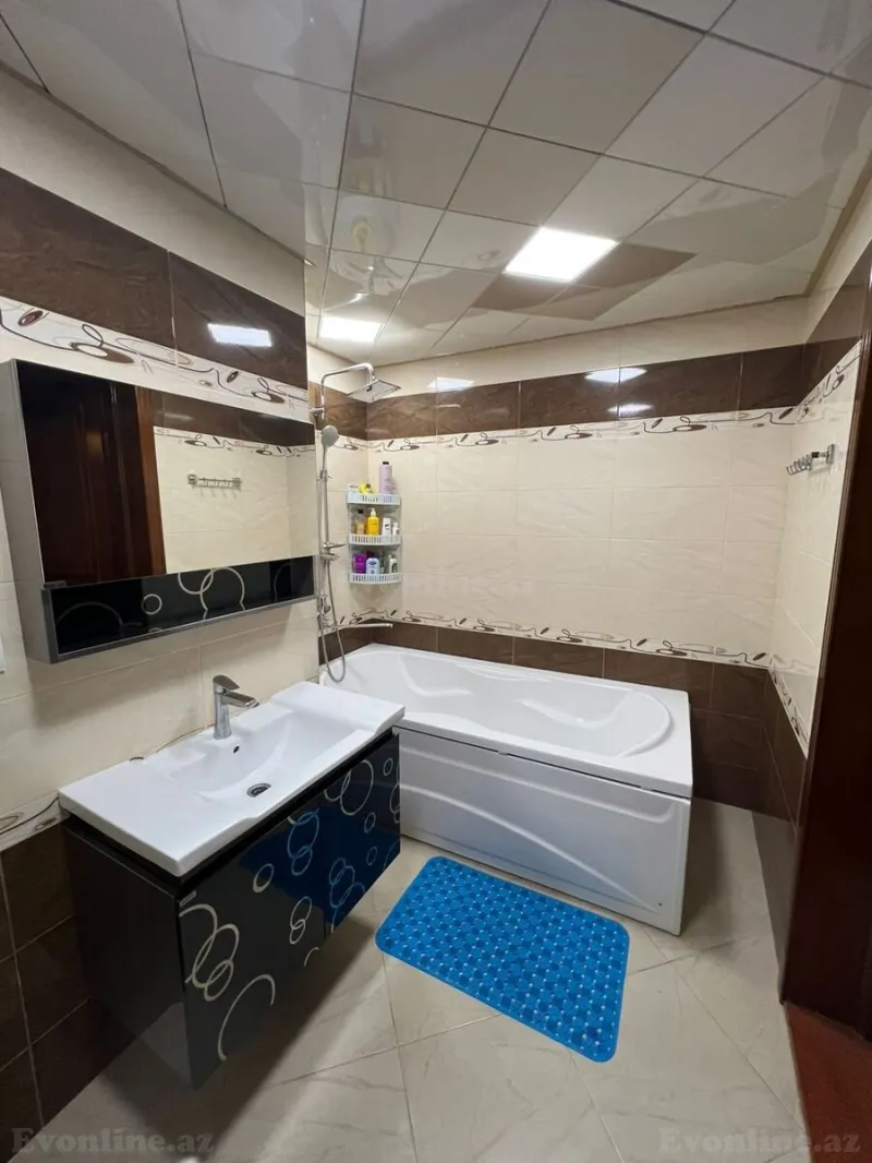 Kirayə verilir 3 otaqlı Mənzil Yeni tikili 157 m² Gənclik m. - şəkil 21