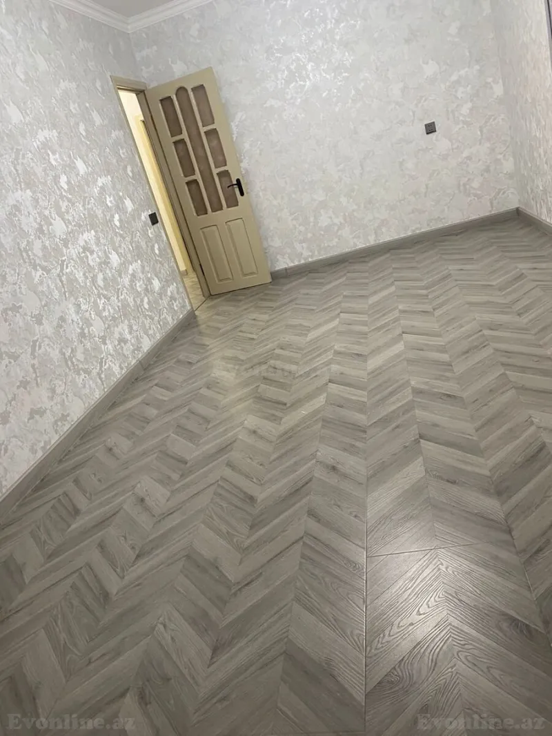 Satılır 3 otaqlı Mənzil Köhnə tikili 65 m² 8-ci kilometr