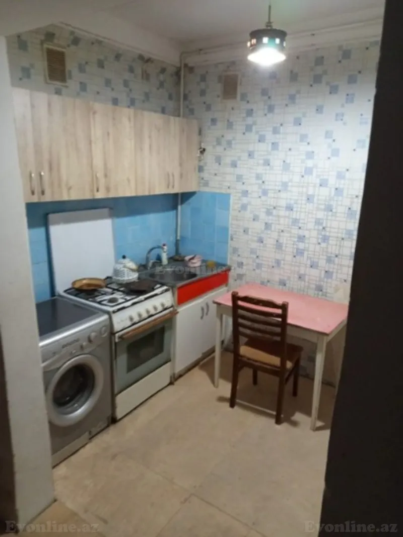 Kirayə verilir 2 otaqlı Mənzil Köhnə tikili 56 m² Suraxanı r. - şəkil 3
