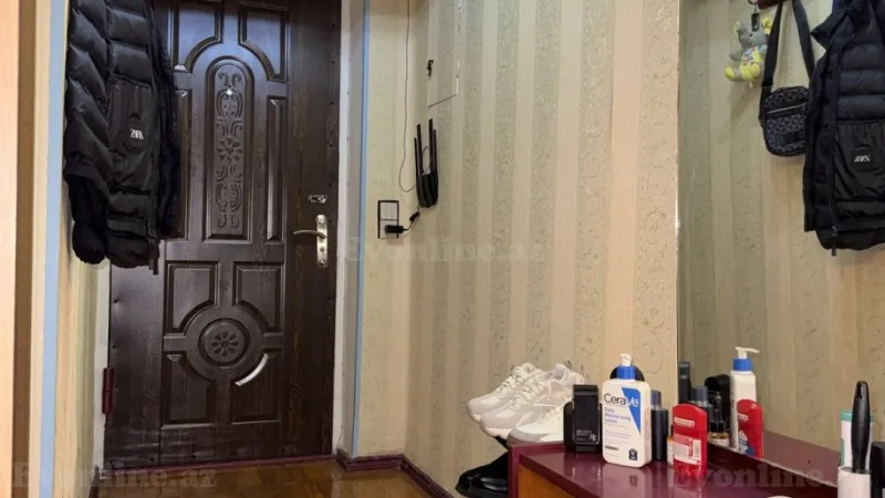 Satılır 1 otaqlı Mənzil Köhnə tikili 32 m² Yasamal - şəkil 2