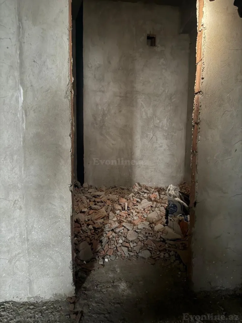 Satılır 3 otaqlı Mənzil Yeni tikili 168 m² 28 May m. - şəkil 10