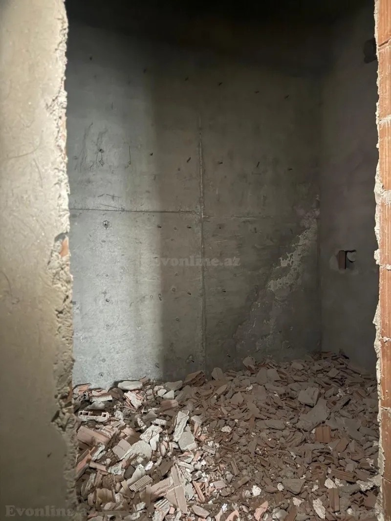 Satılır 3 otaqlı Mənzil Yeni tikili 168 m² 28 May m. - şəkil 24