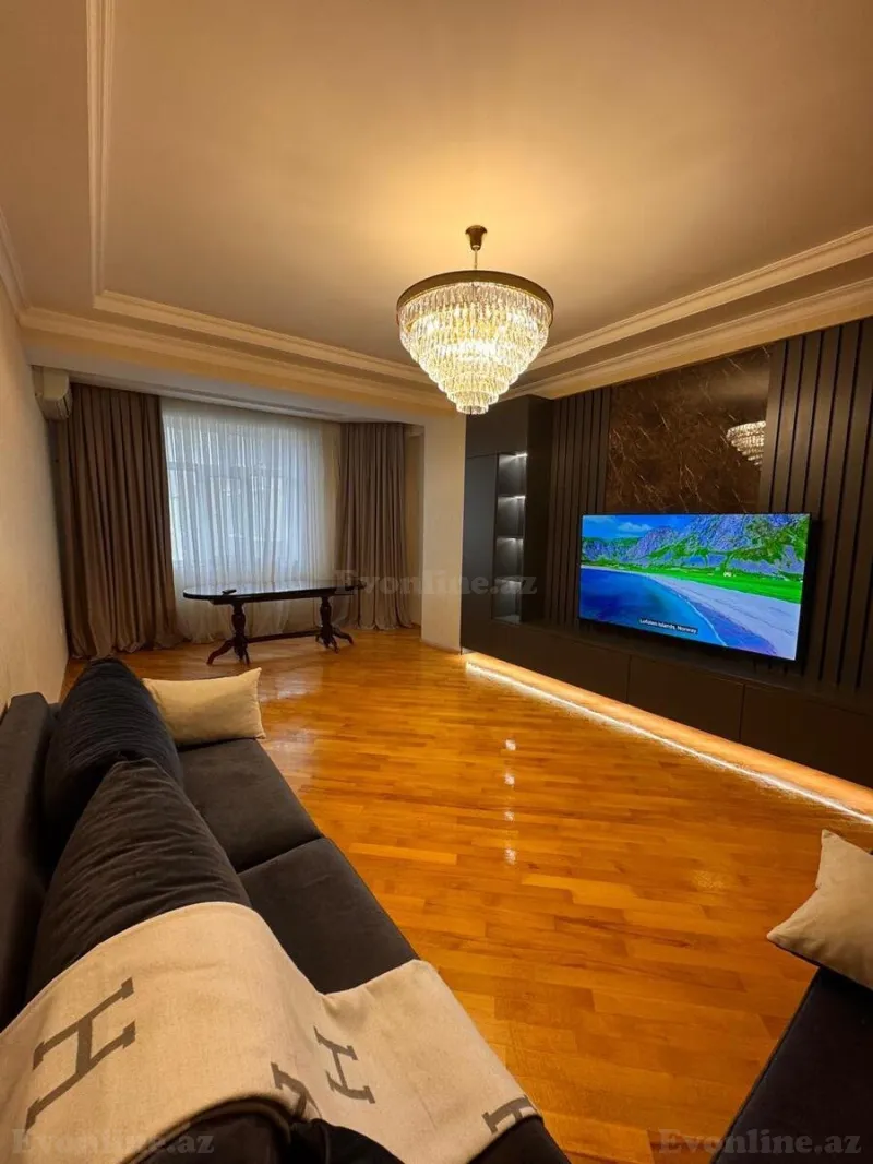 Satılır 3 otaqlı Mənzil Yeni tikili 140 m² Nəriman Nərimanov m.