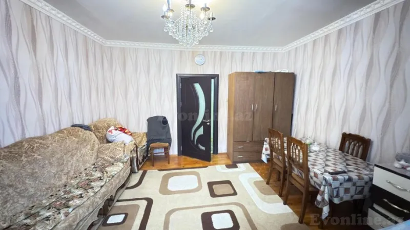 Satılır 2 otaqlı Mənzil Köhnə tikili 55 m² Xalqlar Dostluğu m. - şəkil 2