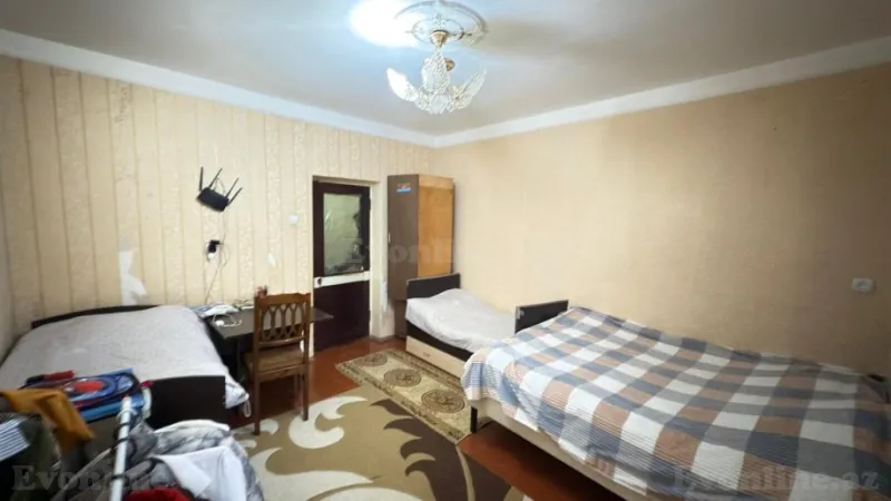 Satılır 2 otaqlı Mənzil Köhnə tikili 55 m² Xalqlar Dostluğu m. - şəkil 4