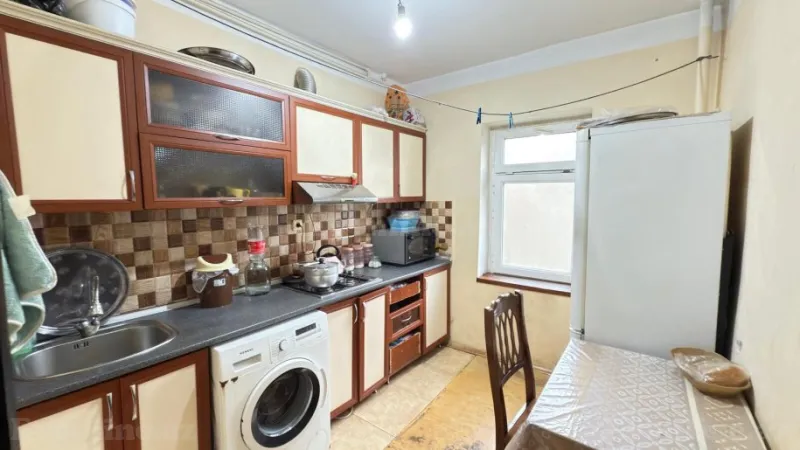 Satılır 2 otaqlı Mənzil Köhnə tikili 55 m² Xalqlar Dostluğu m. - şəkil 6