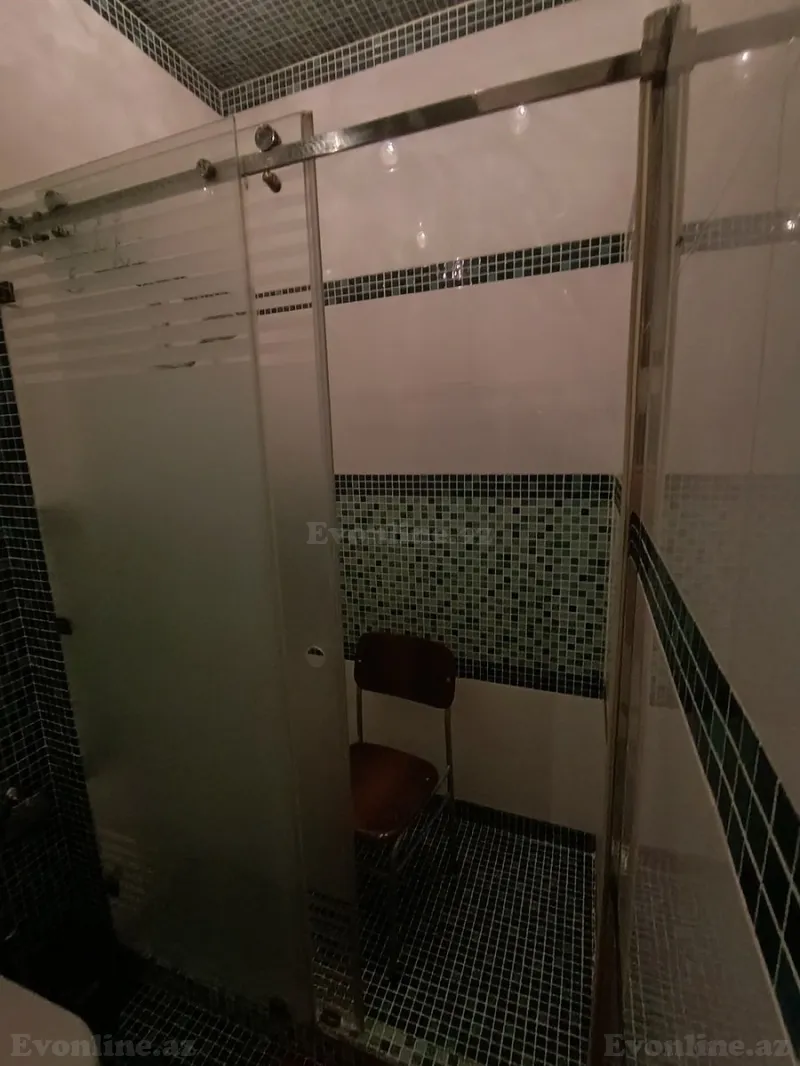 Satılır 3 otaqlı Mənzil Köhnə tikili 70 m² Sahil m. - şəkil 21