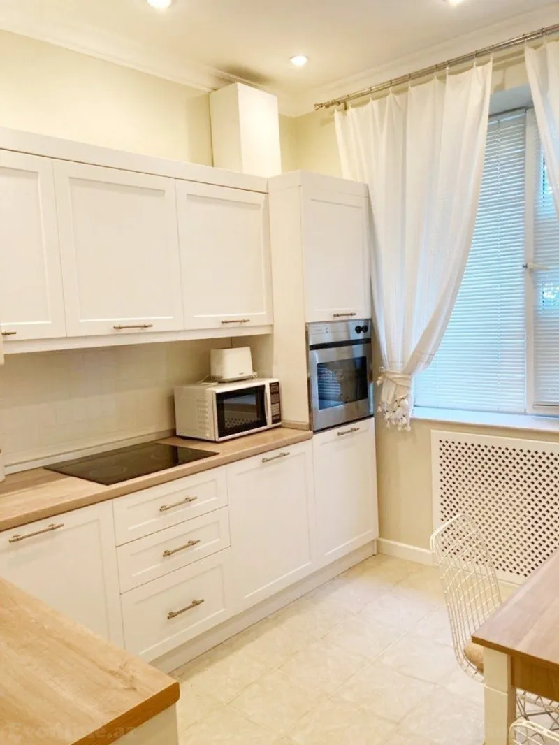 Kirayə verilir 2 otaqlı Mənzil Köhnə tikili 58 m² İçərişəhər m. - şəkil 3