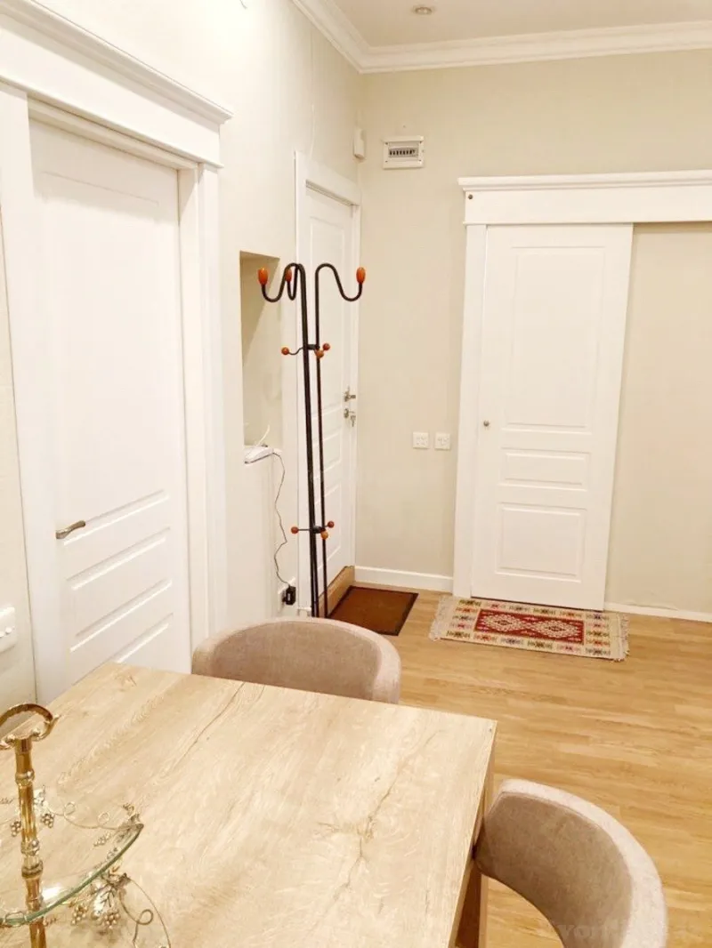 Kirayə verilir 2 otaqlı Mənzil Köhnə tikili 58 m² İçərişəhər m. - şəkil 12