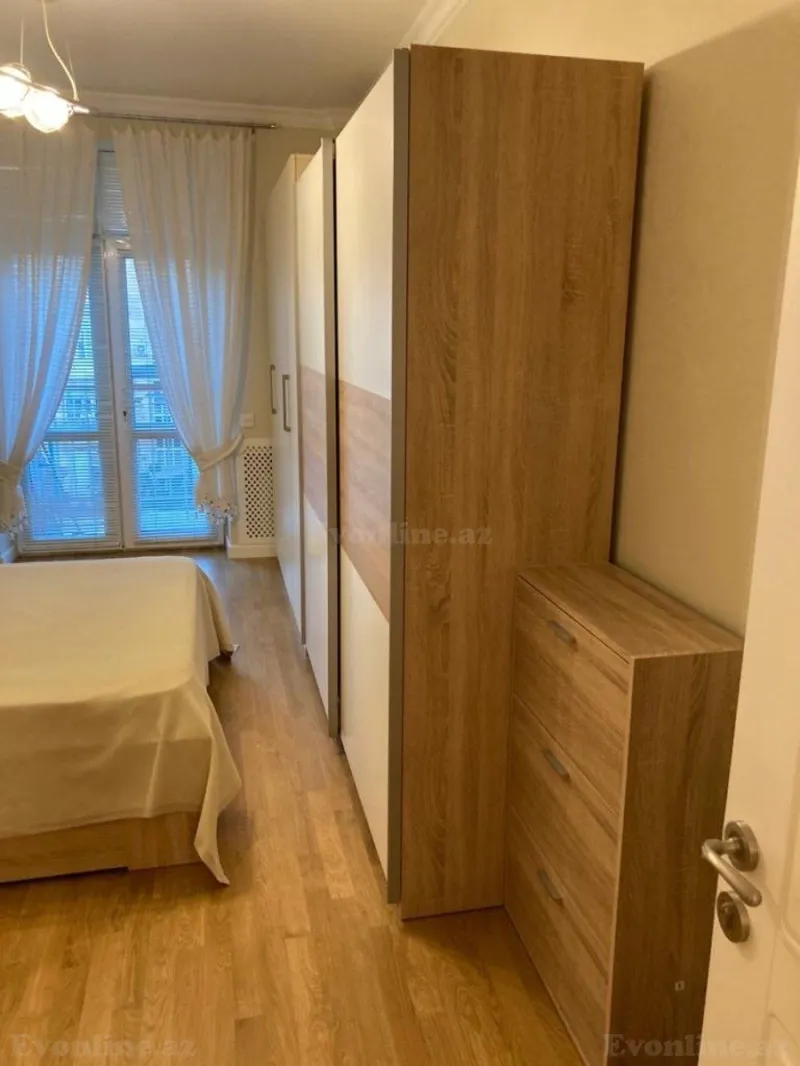 Kirayə verilir 2 otaqlı Mənzil Köhnə tikili 58 m² İçərişəhər m. - şəkil 18