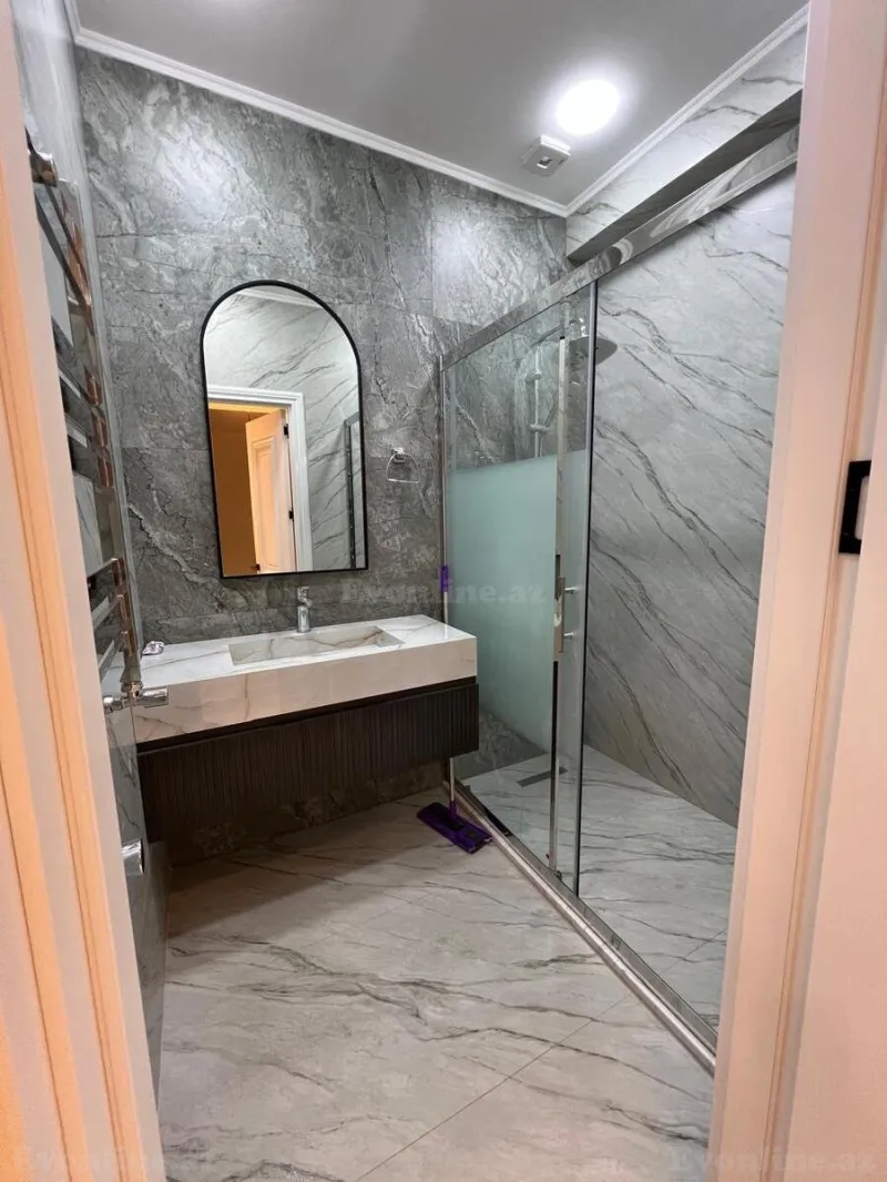 Satılır 3 otaqlı Mənzil Yeni tikili 115 m² Gənclik m. - şəkil 3